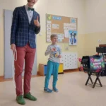 Pokazy iluzji dla dzieci - pomoc asystenta z widowni