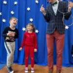 Tak się śmieją dzieci na pokazie iluzji