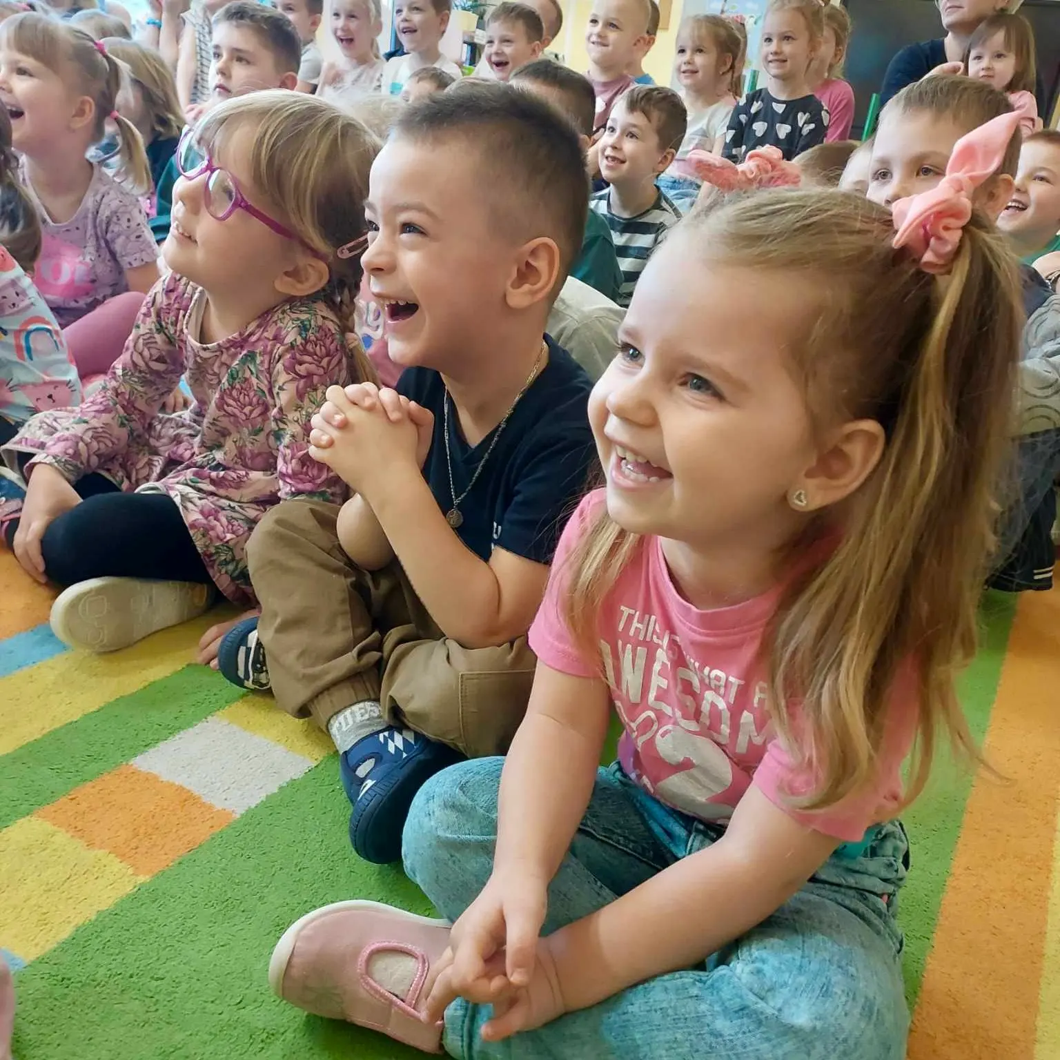Reakcje przedszkolaków na pokazie iluzji dla dzieci